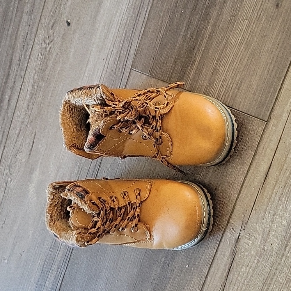 STONE CANYON TODDLER TUCKER BOOTS